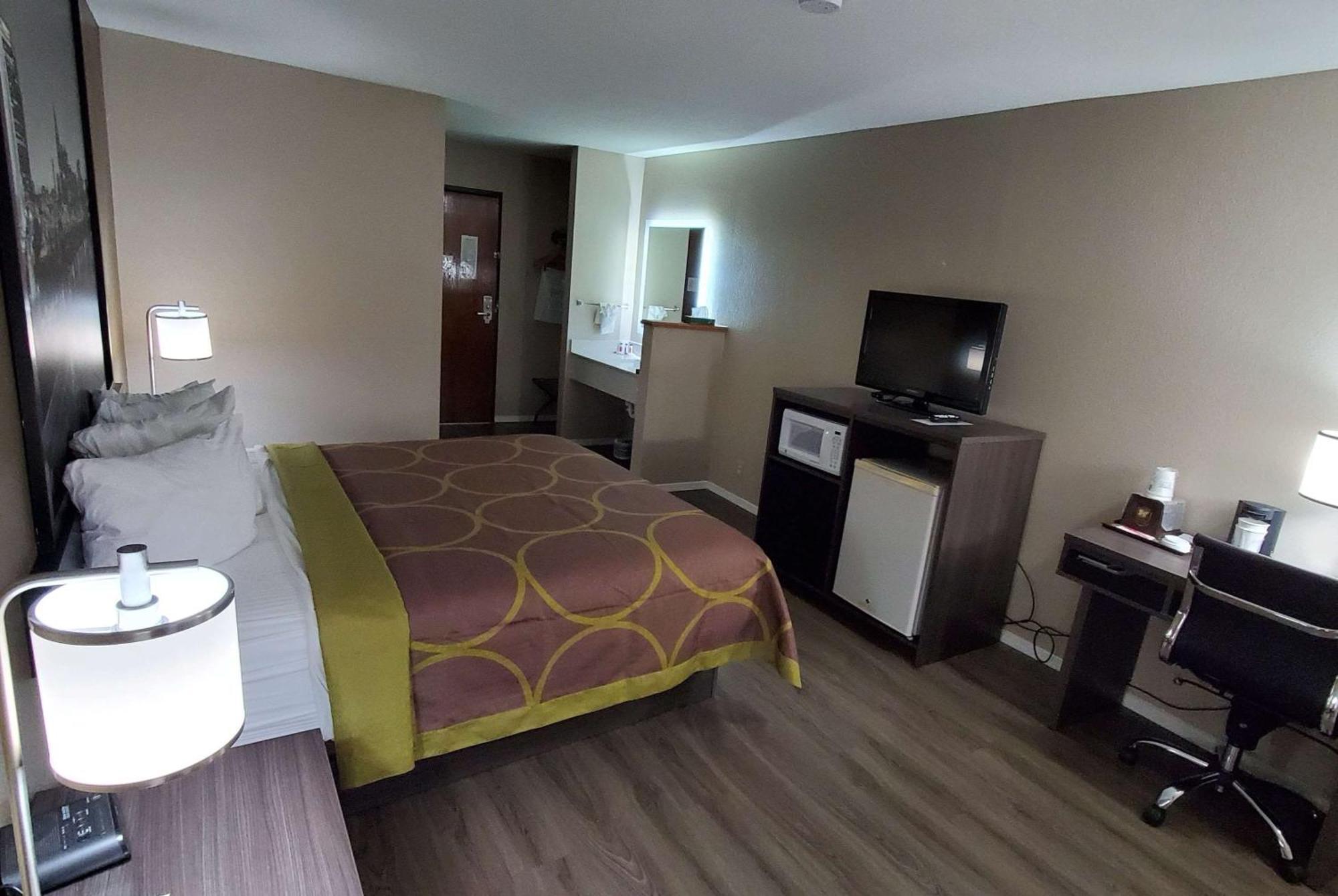 Hotel Super 8 By Wyndham Paris Extérieur photo